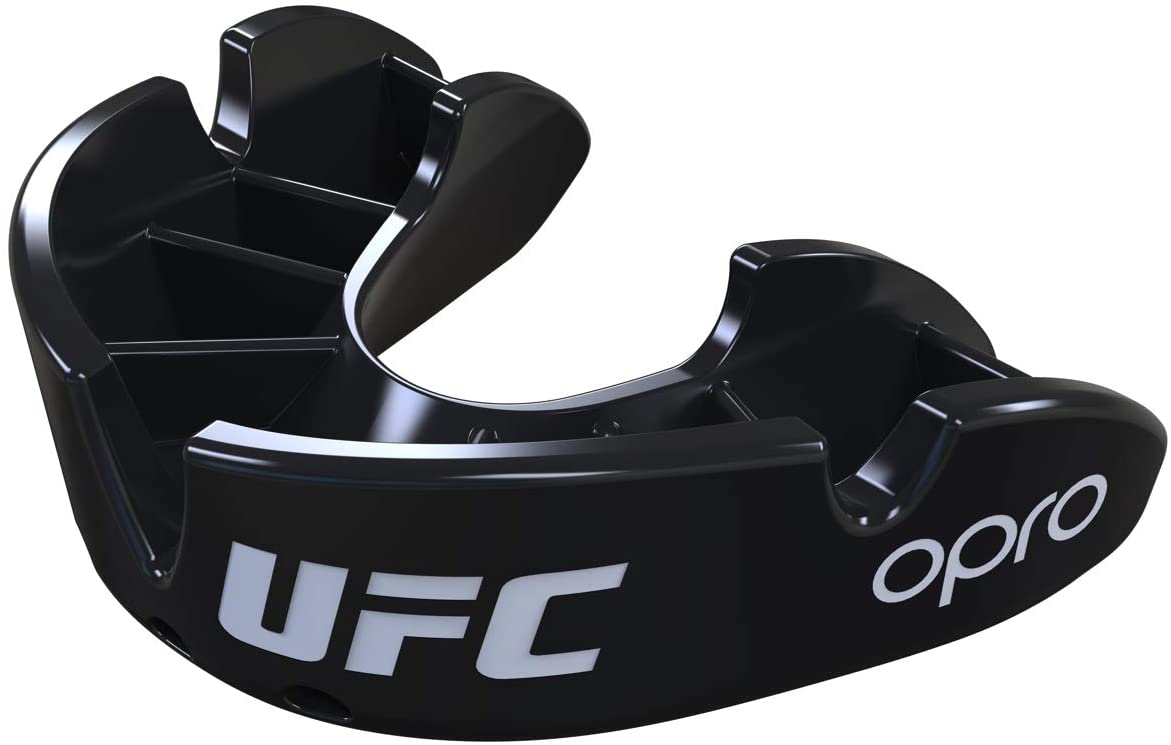 OPRO Protège-dents Adulte UFC pour MMA, Boxe, BJJ, Karaté et Autres Sports  de Combat | Garantie Dentaire de 18 Mois (Black, Protection Level