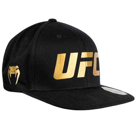 Casquette snapback UFC Adrenaline by Venum – noire avec logo UFC métallisé et fermeture réglable. Myglove maroc